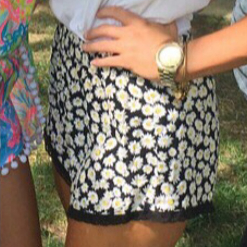 Daisy Shorts
